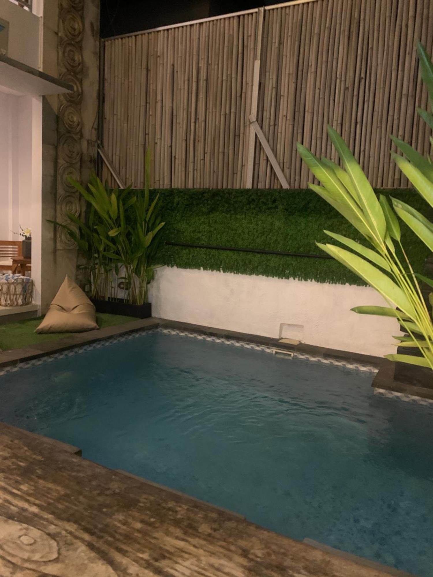 Chua Guest House Canggu Exterior photo
